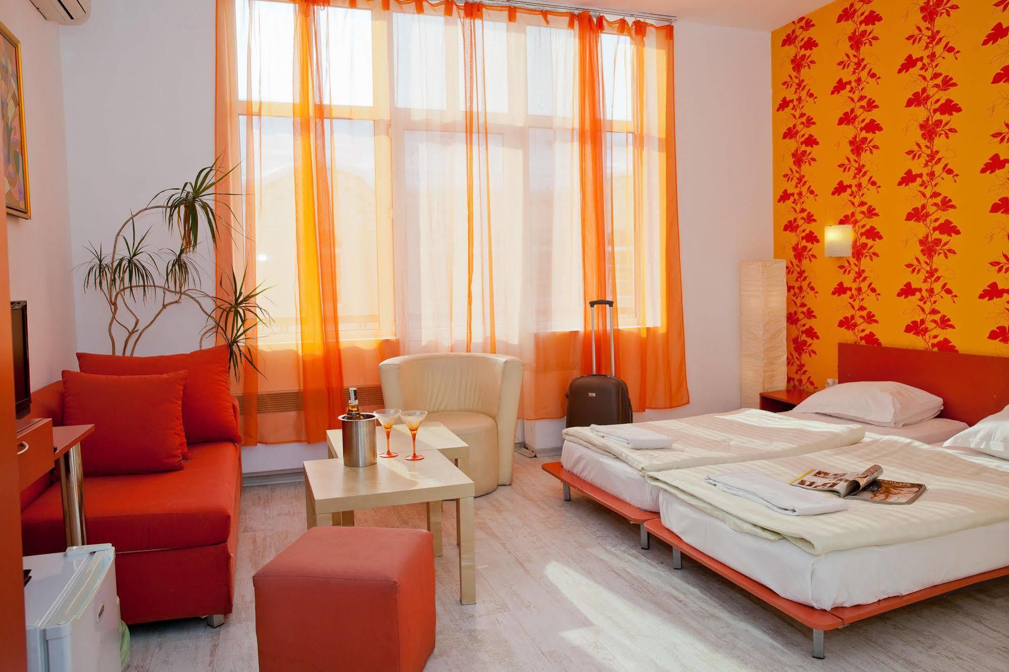 Hotel Scotty's Boutique